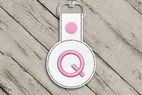 Reviewing Letter Q ITH Round Key Fob Applique